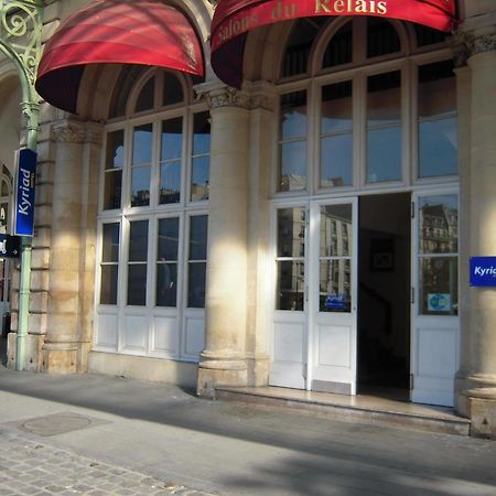 Kyriad Paris 10 - Gare De L'Est Ngoại thất bức ảnh
