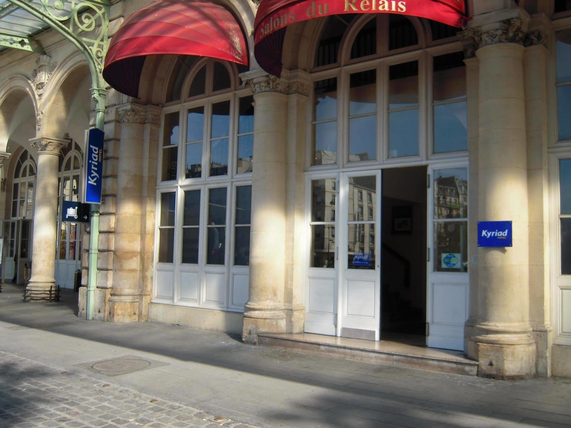 Kyriad Paris 10 - Gare De L'Est Hotel Ngoại thất bức ảnh